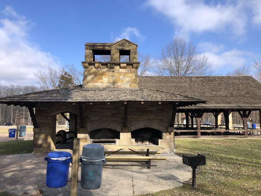 oak grove picnic area fireplace