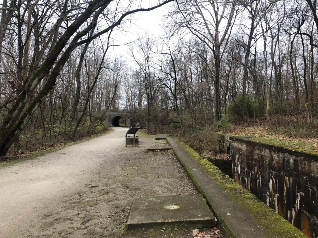 deep lock quarry